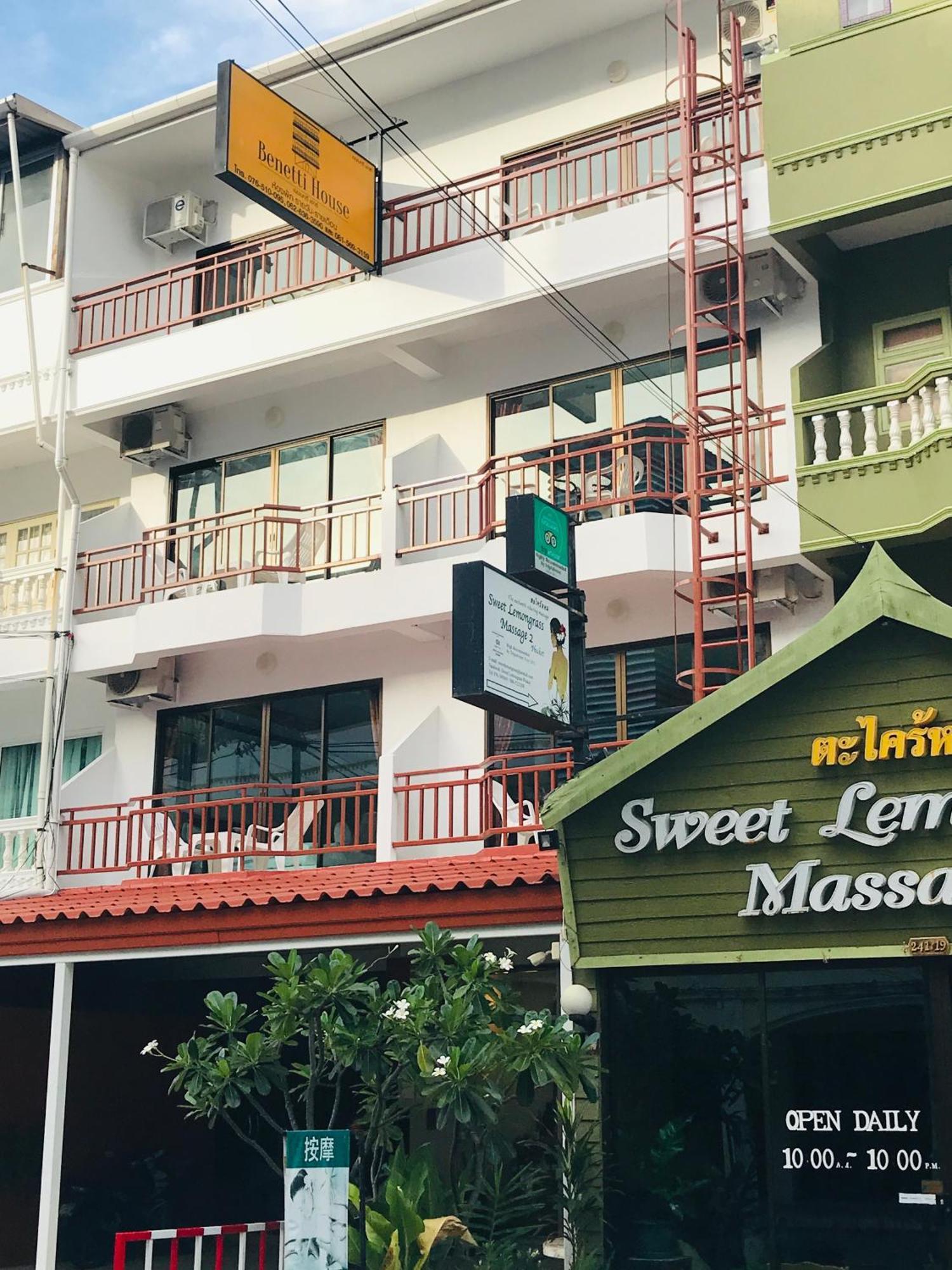 Ostello Benetti House Patong Esterno foto